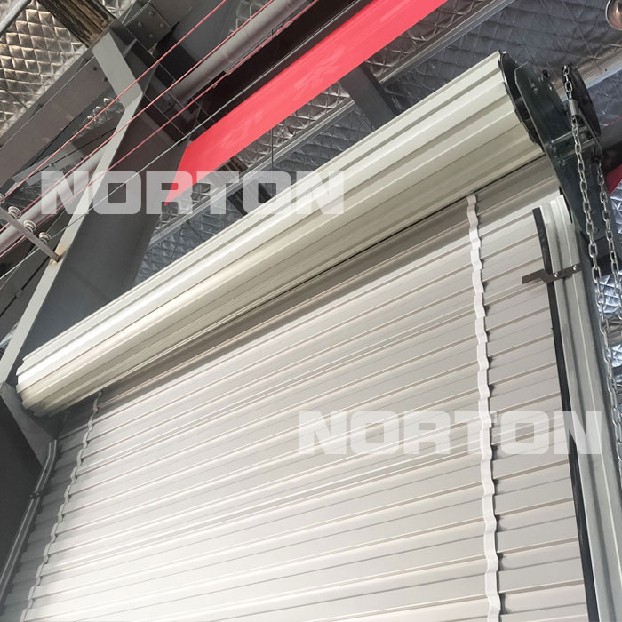 Guía de instalación de puertas enrollables: ¿Has prestado atención a estos detalles?