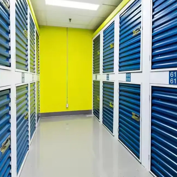 Contenedor de almacenamiento personalizado con puerta enrollable